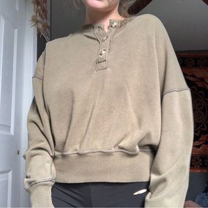 Olive green American eagle sweater